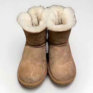 UGG Chestnut Mini Bailey Bow Boots Shoes Girls Size 12 Winter Comfort